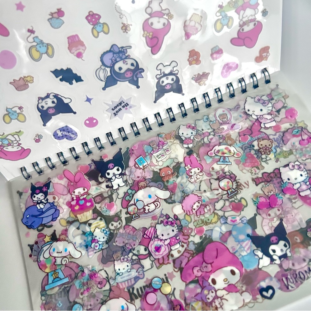 💜(KUR316) Kuromi Adorable 12-Piece Mini Fun Bundle! - Picture 4 of 8
